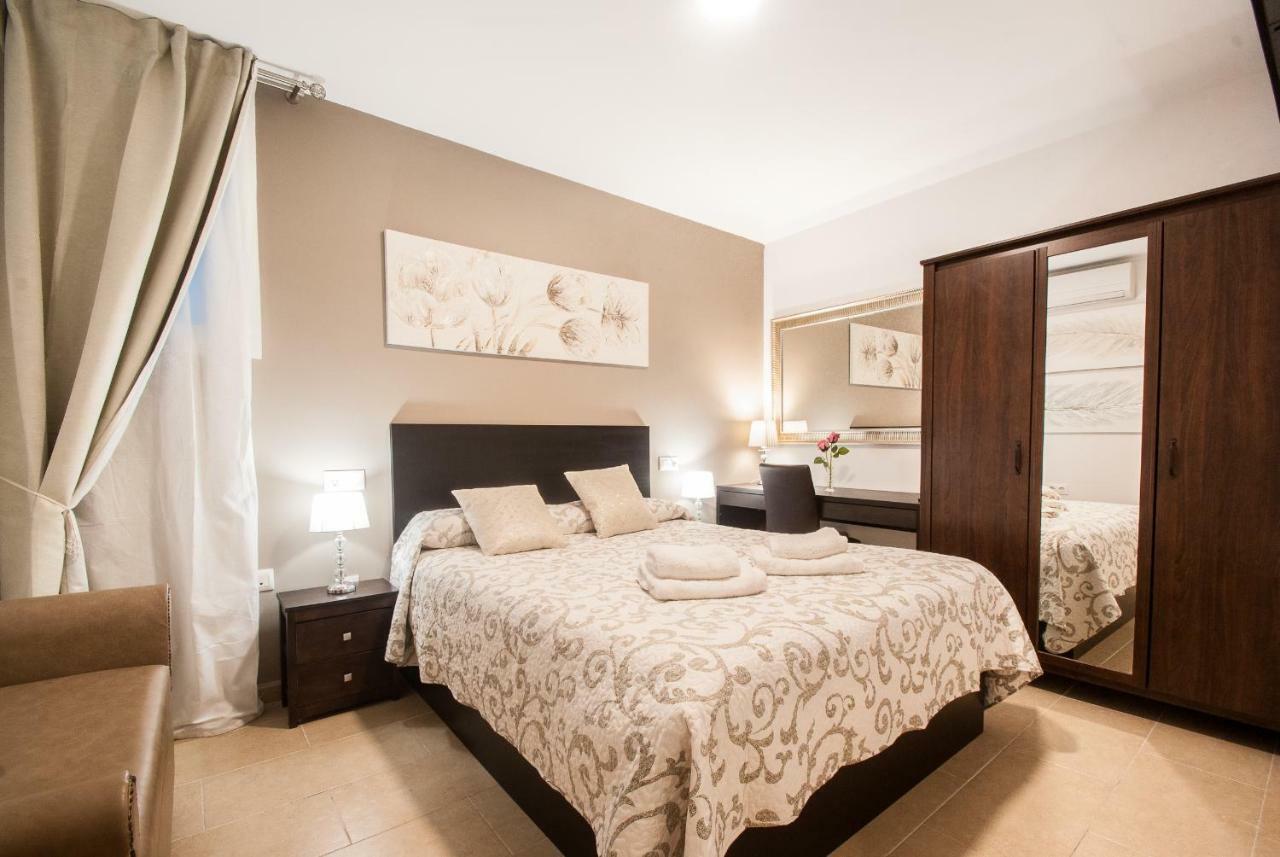 Gades Suite Кадис Экстерьер фото